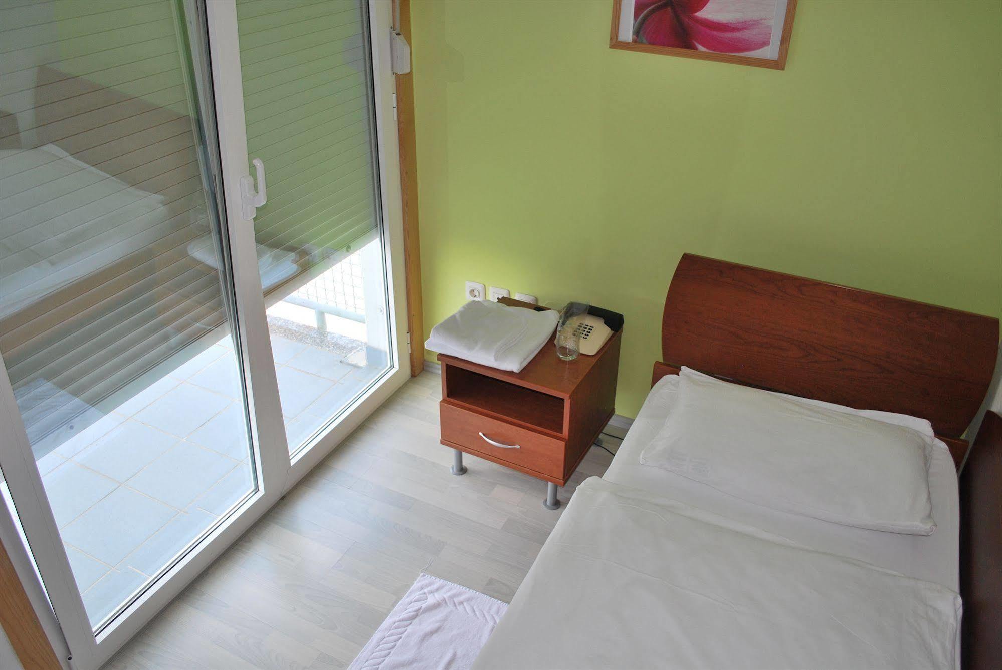 Bed And Breakfast Kogoj ノヴァ・ゴリツァ エクステリア 写真